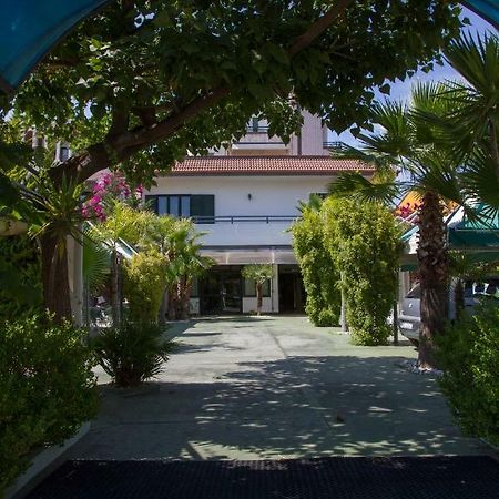 Hotel Atena Cirò Marina 外观 照片