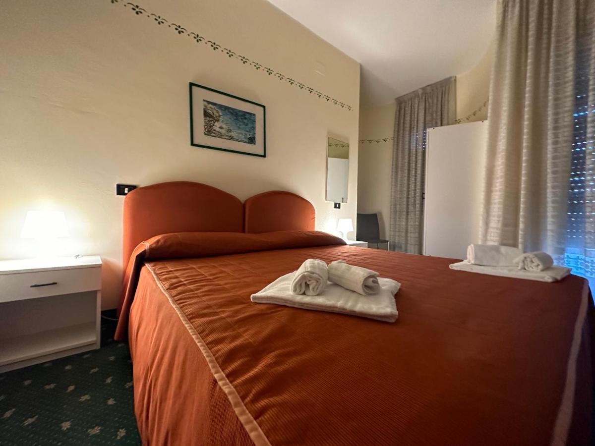 Hotel Atena Cirò Marina 外观 照片