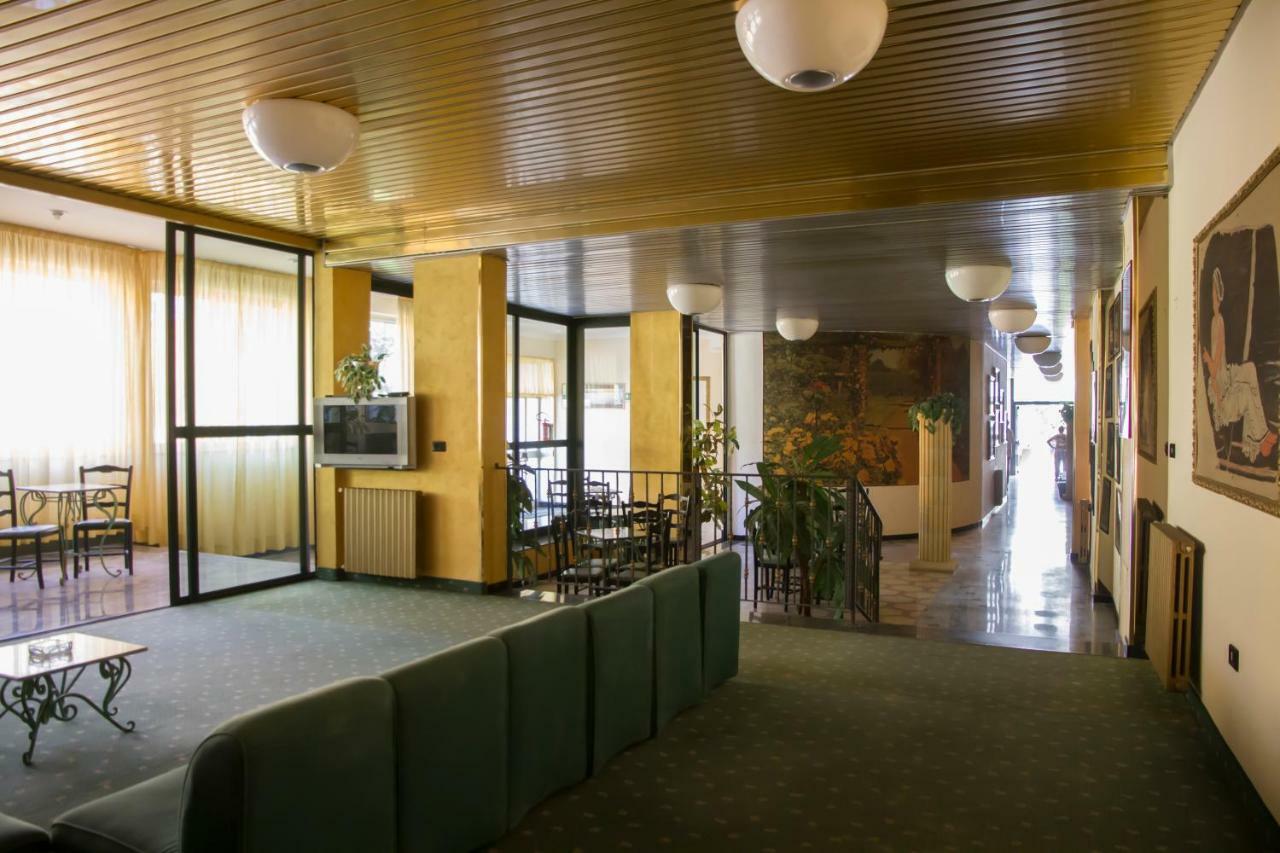 Hotel Atena Cirò Marina 外观 照片